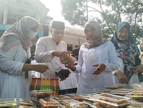 Berburu Takjil di Banyuwangi Street Food Festival