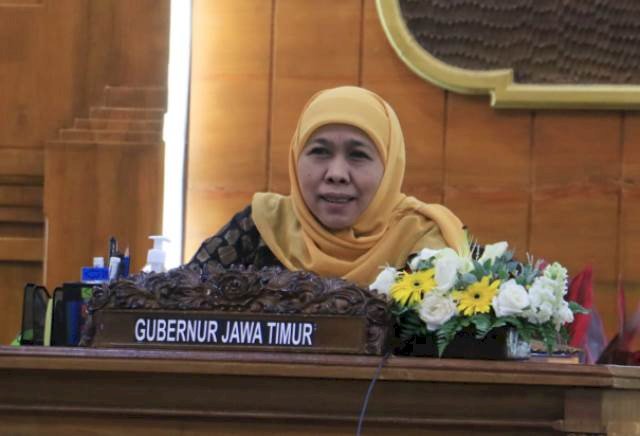 Raih Silver Champion IEM Regional Award 2023, Khofifah Komitmen Dorong Fesyen Muslim Jadi Unggulan Ekonomi Kreatif