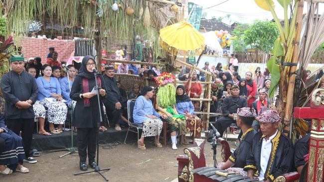 Bupati Ipuk Ajak Promosi Budaya Banyuwangi