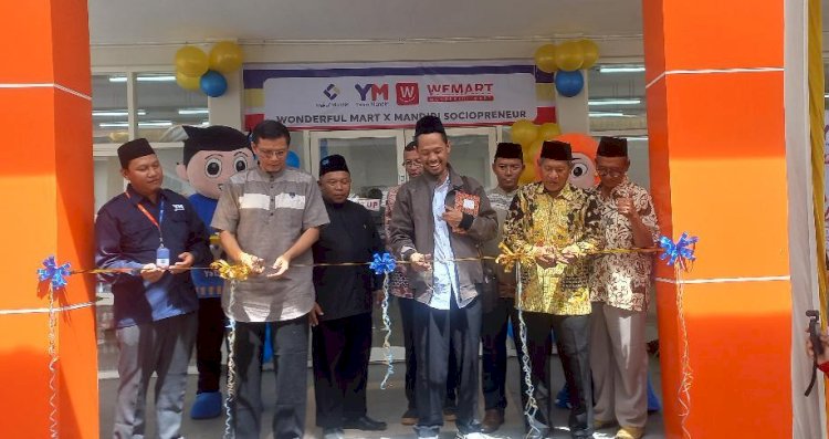 Wakaf Mandiri Buka Wemart di Sidoarjo