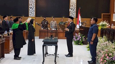 Nur Hudana Resmi Dilantik jadi Anggota DPRD Kota Probolinggo