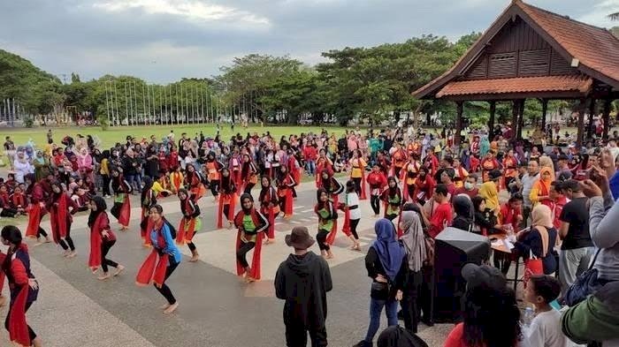 Ribuan Siswa di Banyuwangi Ikuti Seleksi Penari Gandrung Sewu