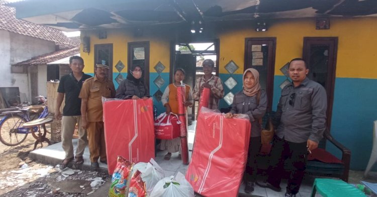 Tiga Rumah Terbakar, Dinsos Gercep Gelontorkan Bantuan