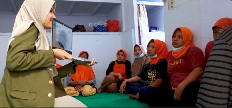 Sosialisasi Pengembangan Produk ke Karyawan Sahabat Pangan dalam MBKM