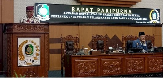 Banggar DPRD Bersama TAPD Bahas Raperda Pertanggungjawaban Pelaksanaan APBD 2022