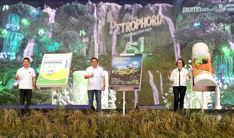 Petrokimia Gresik Luncurkan NPK Phonska Cair