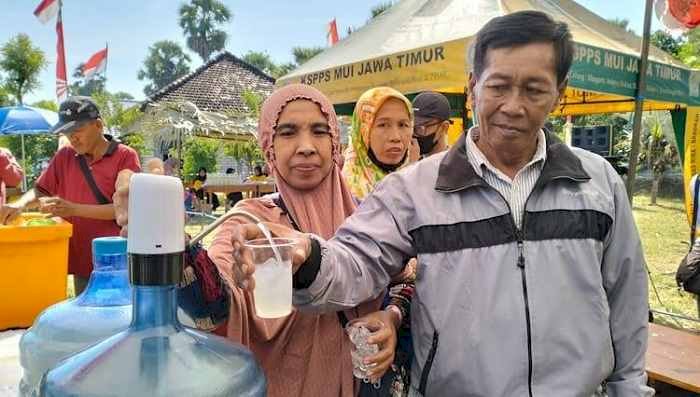 Lestarikan Minuman Khas Gresik, Pemdes Dalegan Gelar Festival Legen