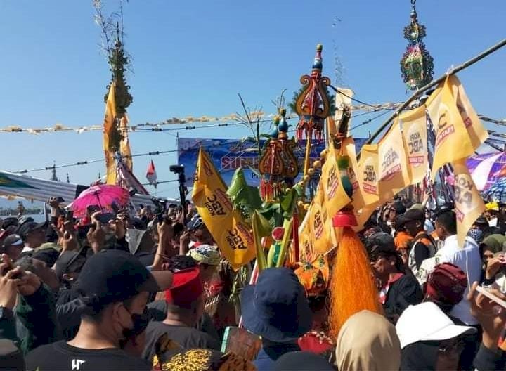 Nelayan Muncar Gelar Ritual Petik Laut