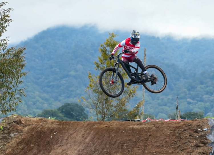 Ijen Geopark Downhill Masuk UCI