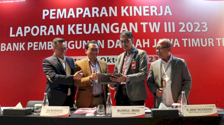 Triwulan III, Bank Jatim Agresif Salurkan Kredit