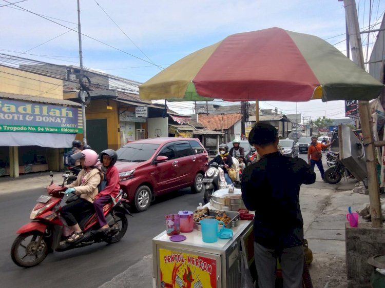 Perempuan Ditemukan Tewas di Kamar Kos