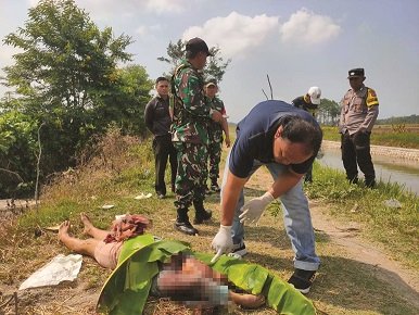 Seorang Perempuan Ditemukan Tewas dengan Luka Gorok Dileher