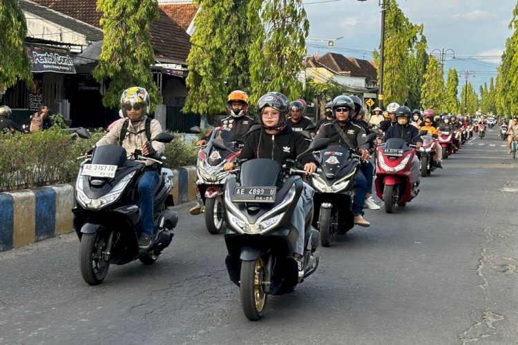 #Cari_Aman saat Naik Sepeda Motor bagi Perempuan