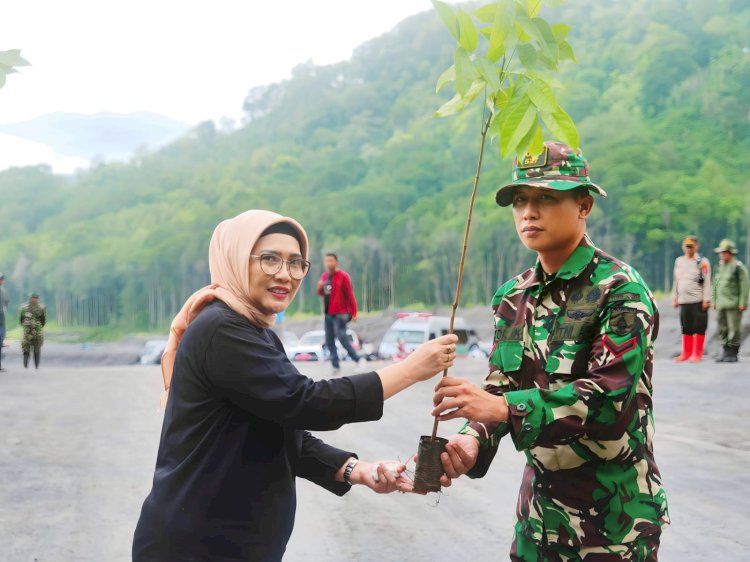 Forkopimda Tanam 1000 Pohon, Jaga Kelestarian Lingkungan