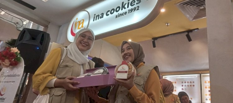 Ina Cookies Buka Store Baru di Tunjungan Plaza