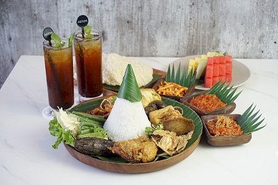 Aston Sajikan Aneka Menu Menggugah Selera dalam Satu Sajian