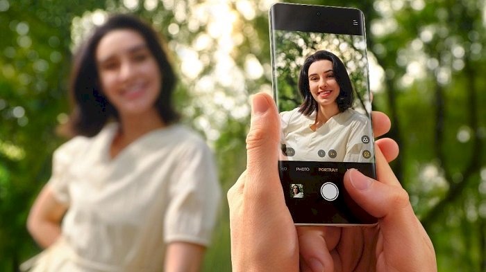 Smartphone Telefoto jadi Trend 2024