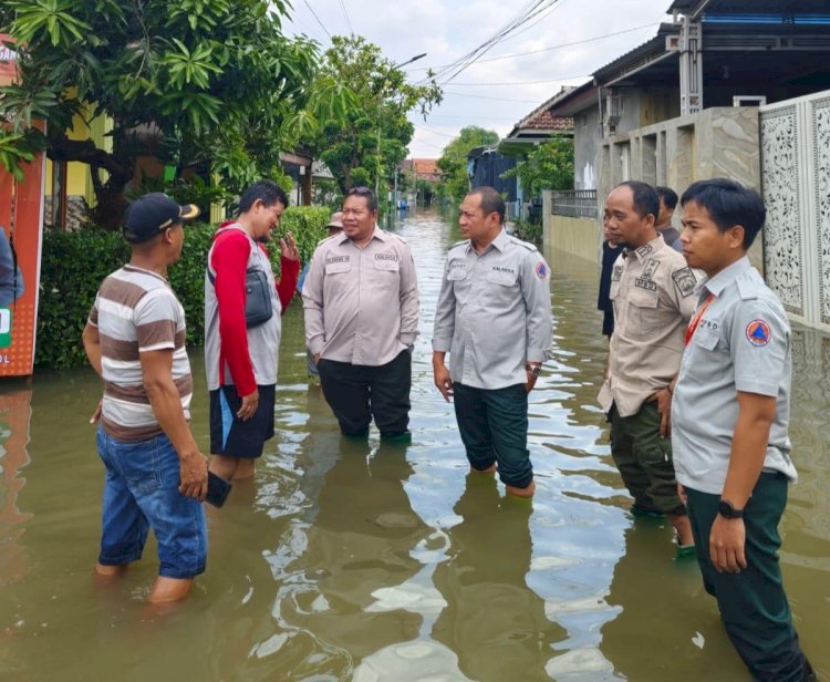 Kalaksa BPBD Jatim Bantu Warga Terdampak Banjir di Pasuruan