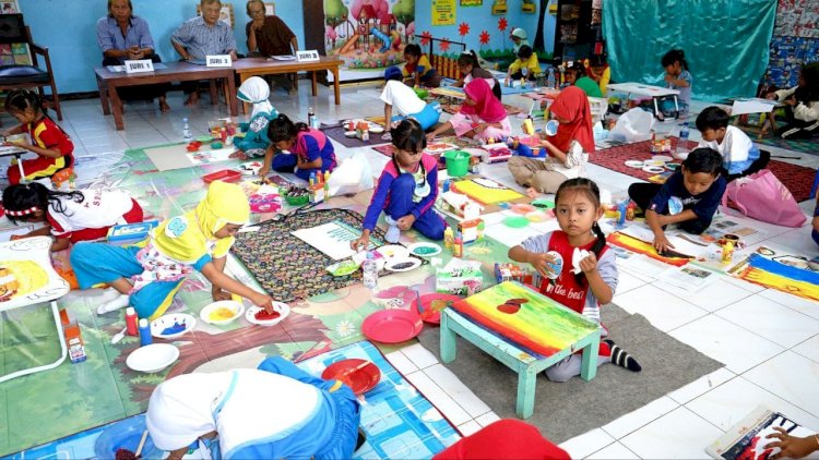 Gemasnya Penampilan Ratusan Anak TK se-Banyuwangi di Lomba Kreativitas