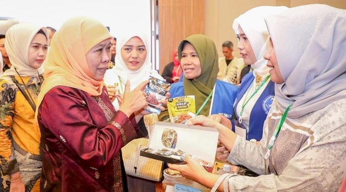 Momen Hari UMKM Internasional 2024,  Khofifah Dorong UMKM Makin Go Global