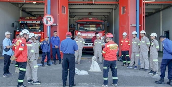 Pertahankan Budaya K3, PLN NP UP Tanjung Awar-awar Tuban Bersama Damkar Gelar Latber