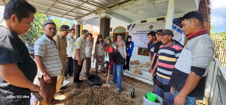 Puluhan Petani Digembleng Pelatihan Pembuatan Pupuk Organik Padat