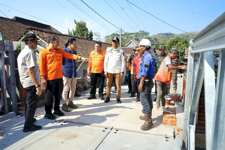 Pemprov Jatim Diapresiasi Tangani Jembatan Kalidawir