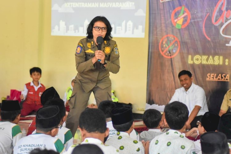 Antisipasi Kenakalan Remaja, Satpol PP Goes To School