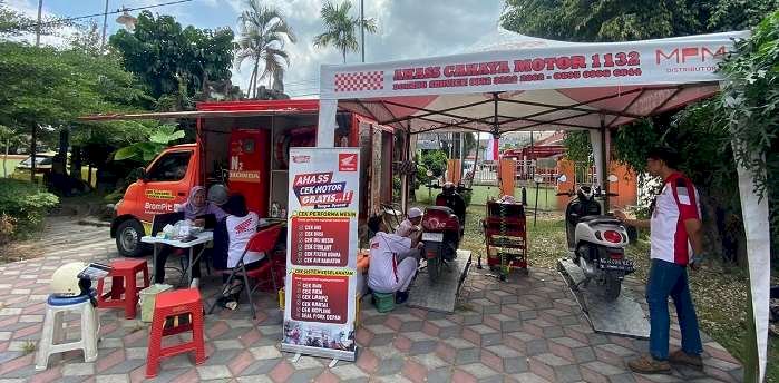 Semarakkan Hari Kemerdekaan dengan Layanan AHASS Service Keliling