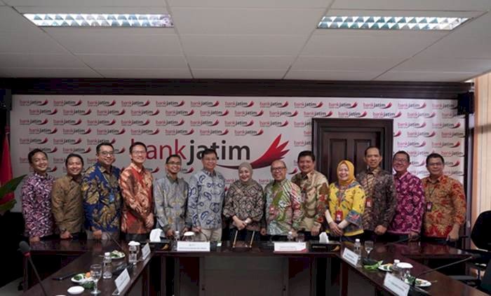 Bank Jatim dan Petrokimia Gresik Kerjasama