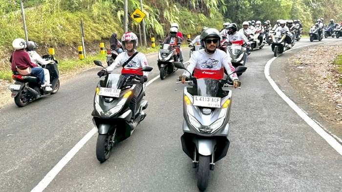 Serunya Riding Bersama 1.250 Pecinta Honda PCX di Magetan