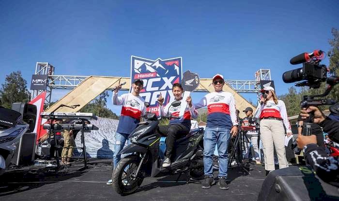 1.000 Konsumen MPM Honda Jatim Nikmati Turing di Honda PCX Day