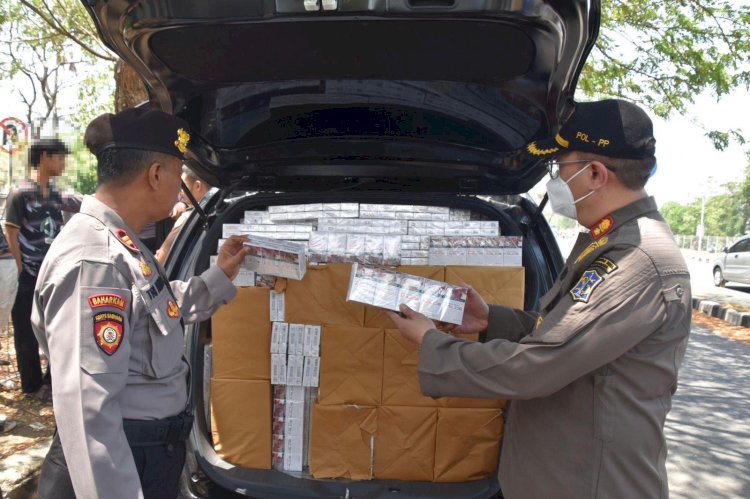 Pemkot Surabaya dan Bea Cukai Gagalkan Penyelundupan Rokok Ilegal