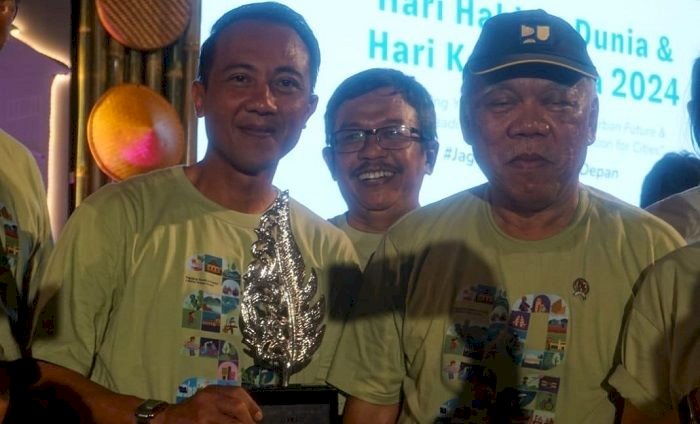 Pasar Induk Among Tani Kota Batu,  Juara II Lomba Pasar Naisonal