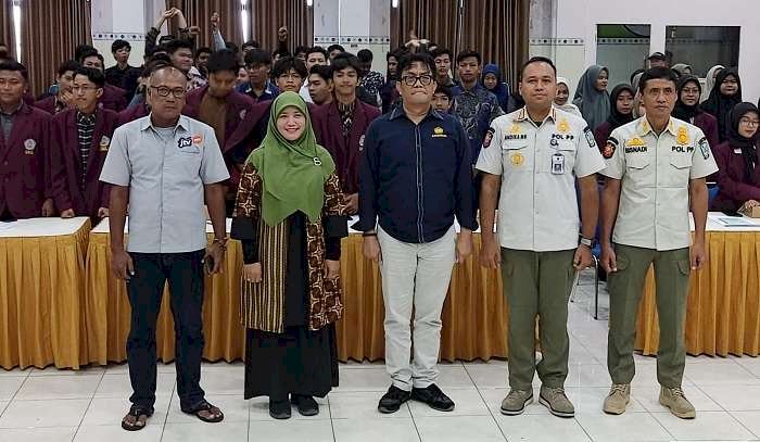 Satpol PP dan Bea Cukai Jatim Ajak Mahasiswa Lamongan Berantas Rokok Ilegal