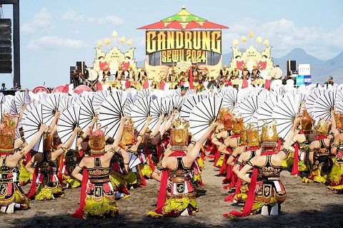 Gandrung Sewu 