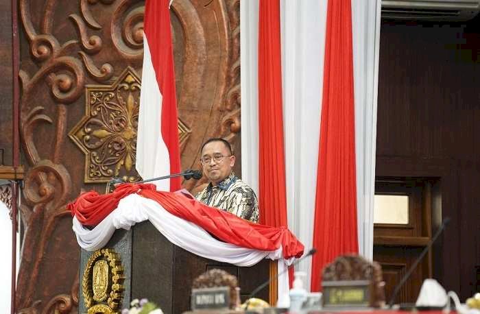 Tandatangani Pakta Integritas, Anggota DPRD Jatim Periode 2024-2029 Kukuhkan Komitmen Antikorupsi