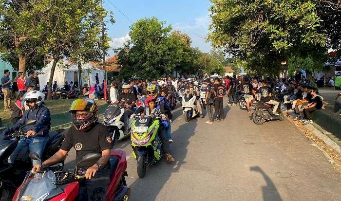 Ratusan Komunitas Honda PCX Jatim Gas Honda Bikers Day 2024