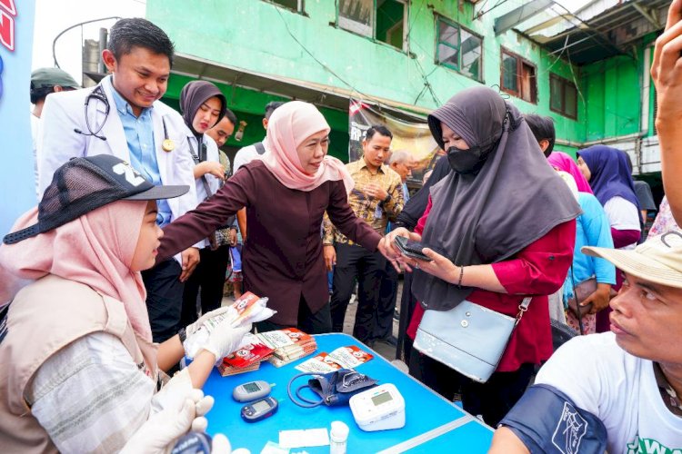 Elektabilitas Paling Unggul, Khofifah Tetap Waspada