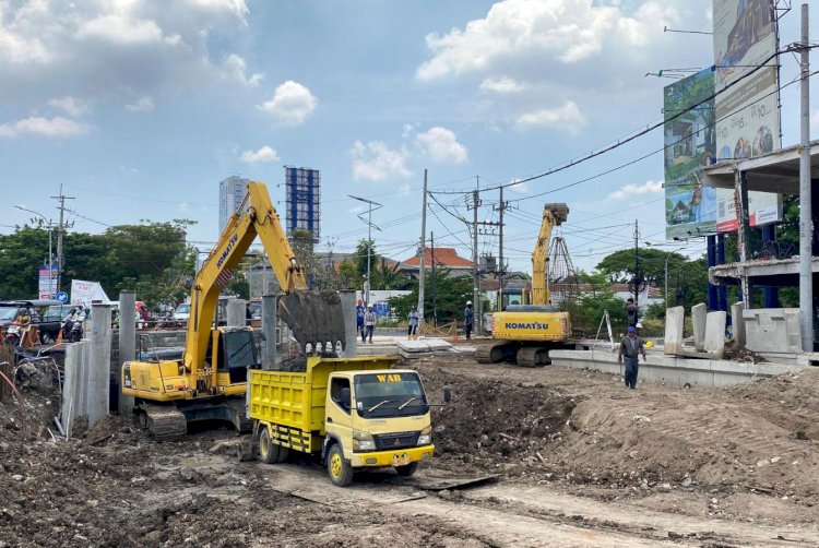 Proyek Jalan Menganti-Babatan Unesa Ditarget Rampung Desember