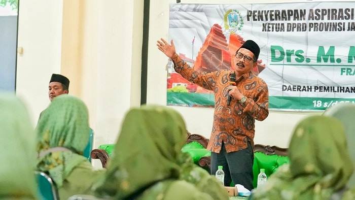 Reses I Tahun 2024, Ketua DPRD Jatim Serap Aspirasi Masyarakat Surabaya, Cak Salim Terima Keluhan Jalan Rusak di Dawarblandong