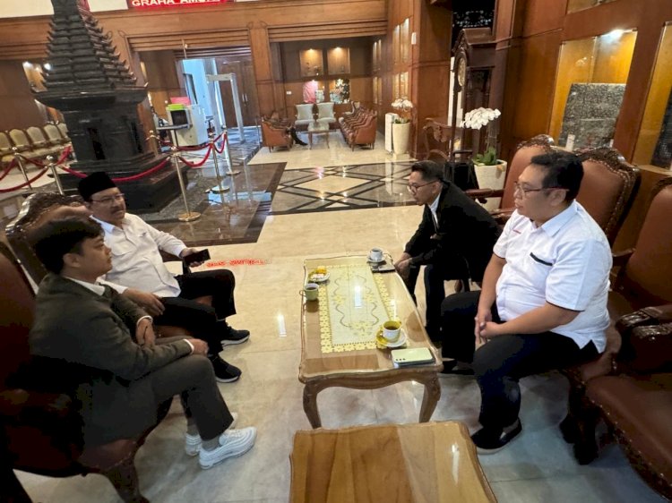 SRC dan Mensos Bahas Usulan Gelar Pahlawan Kakek Prabowo