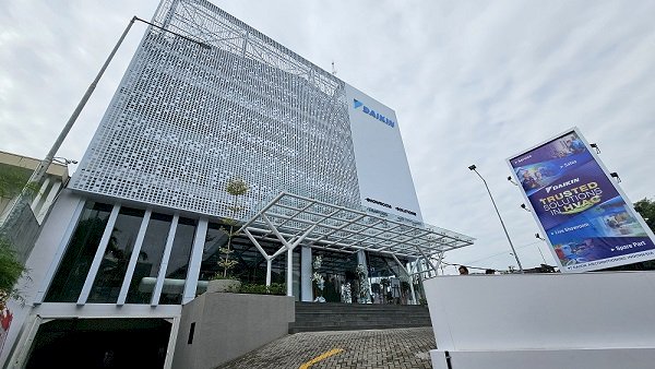 Kantor Perwakilan Baru DAIKIN di Surabaya Resmi Beroperasi