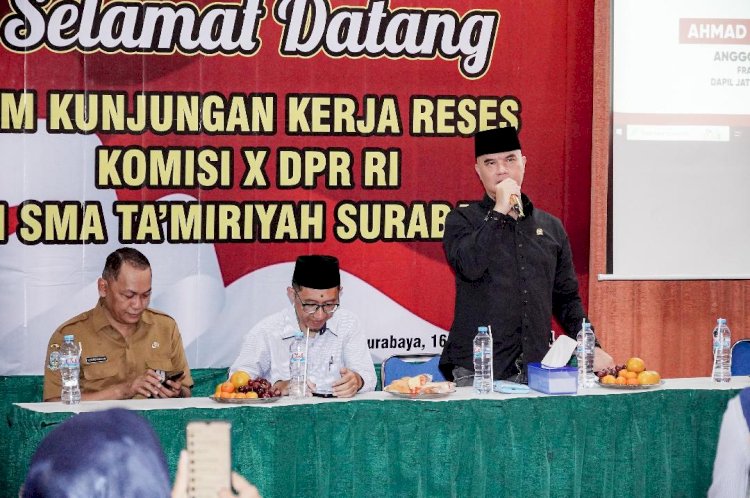 Ahmad Dhani Komitmen Perbaiki Sistem Pendidikan Indonesia