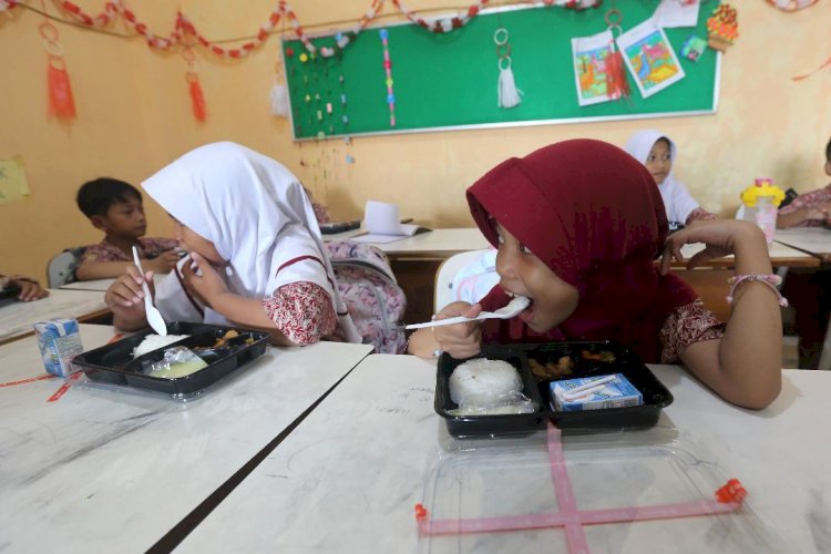 Makan Bergizi Gratis Tunggu Juknis Pusat