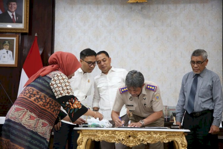 Pemkot Surabaya-PT Arbena Indonusa Teken Pengembalian Aset Senilai Rp 11 Miliar