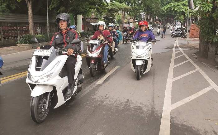 Tips Berkendara Nyaman dan Aman dengan PCX RoadSync