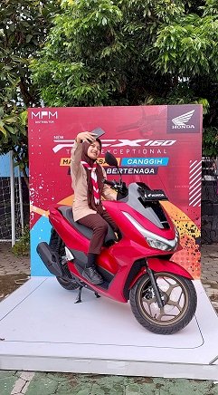 MPM Honda Jatim Ajak Siswa Unjuk Kreativitas di PCX160 Gen-Z School Movement