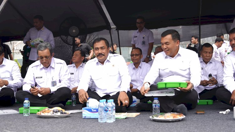 Menteri Imipas Makan Bersama Warga Binaan Rutan Cipinang